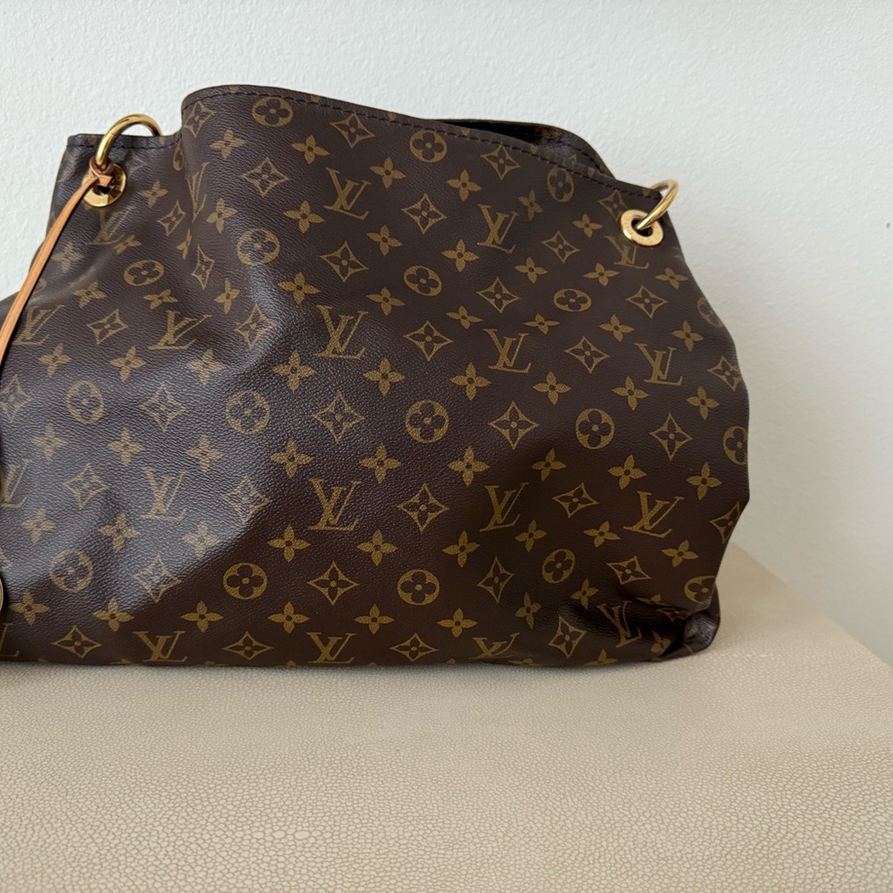 Louis Vuitton Brown Monogram Women's Bag